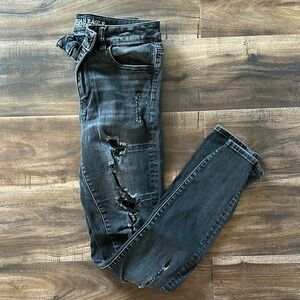 Black distressed jeggings